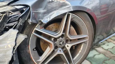 2019 Mercedes-Benz C 220 WDDWF1FB5KR467636 VIN:WDDWF1FB5KR467636