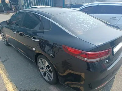 2016 Kia K5 KNAGU411BGA099622 VIN:KNAGU411BGA099622