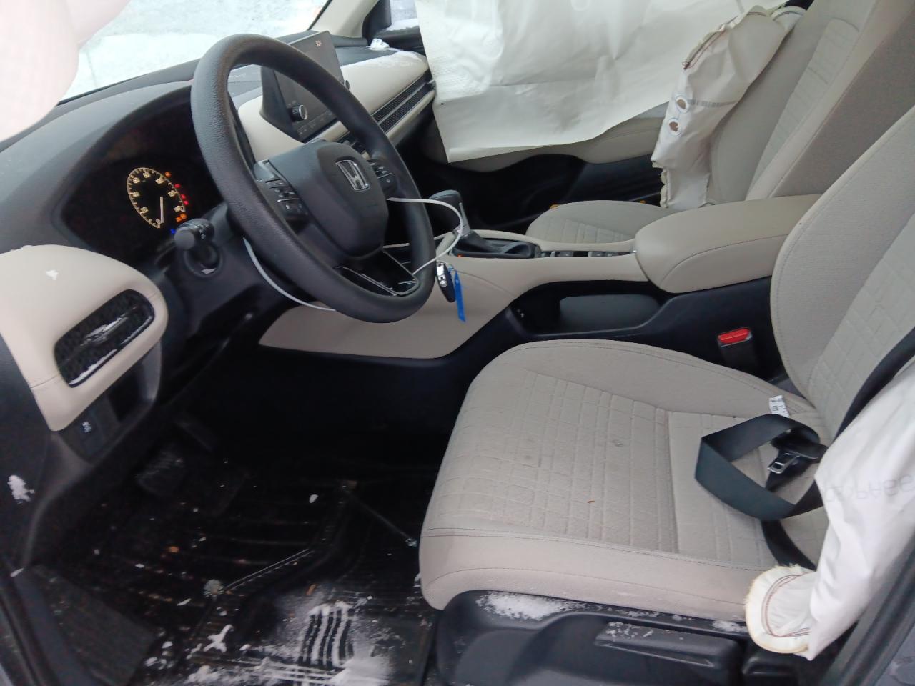 2024 HONDA HR-V LX VIN:3CZRZ2H33RM734613
