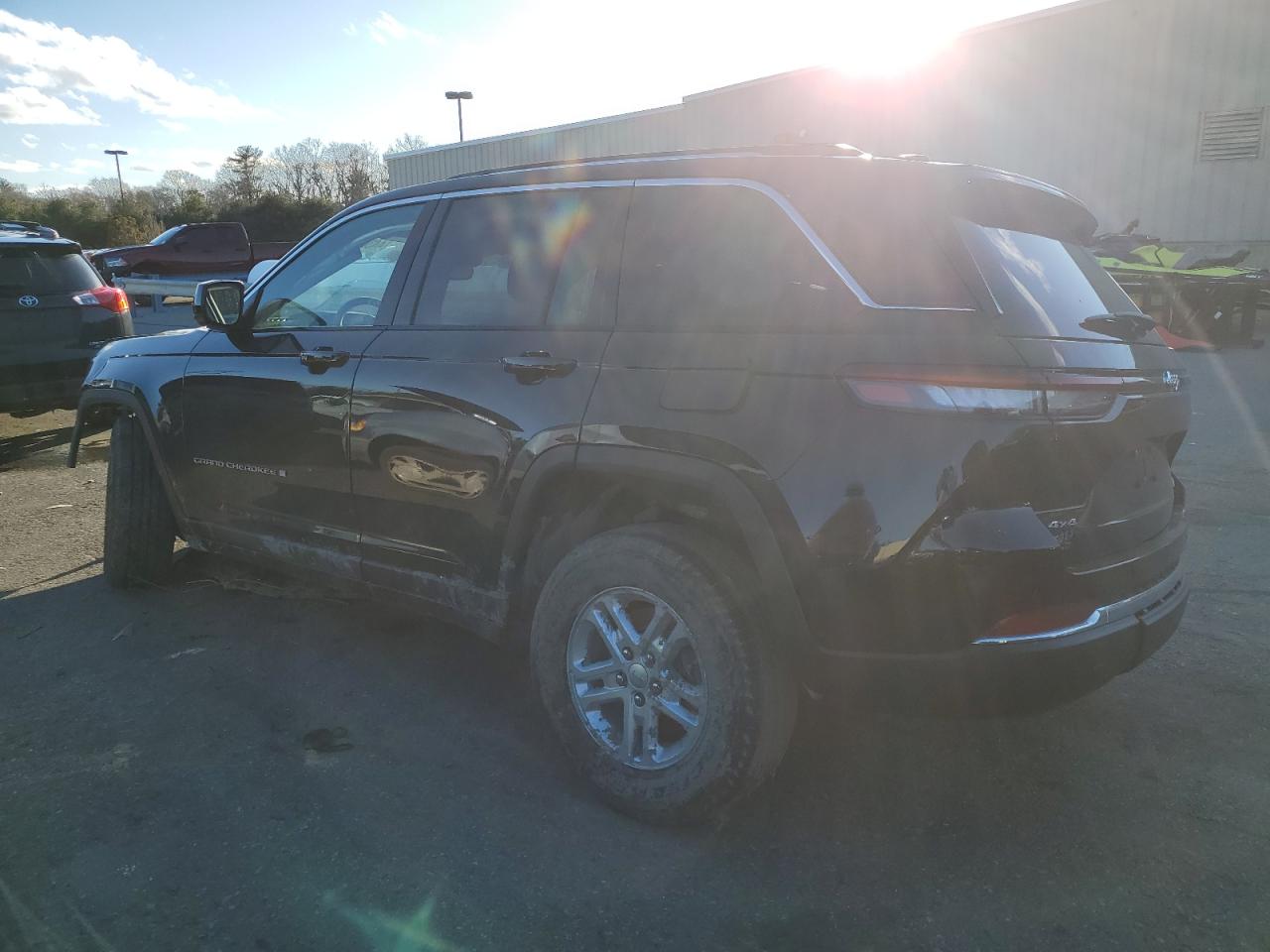 2023 JEEP GRAND CHEROKEE LAREDO VIN:1C4RJHAGXPC536428