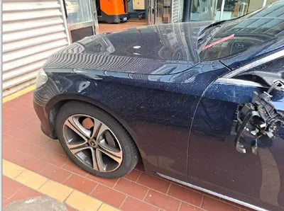 2019 Mercedes-Benz E 300 WDDZF4JB2KA695033 VIN:WDDZF4JB2KA695033