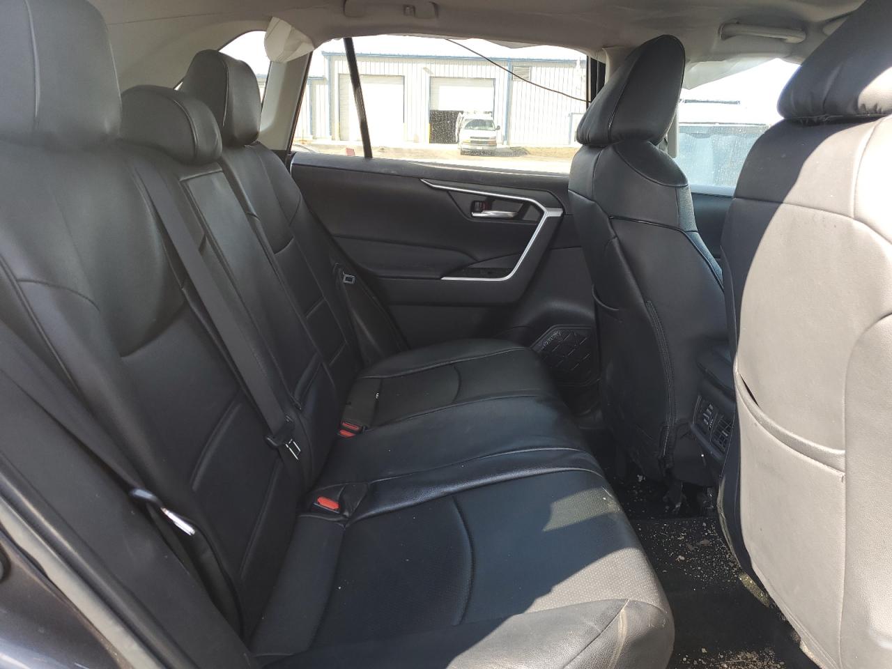 2022 TOYOTA RAV4 XLE VIN:4T3RWRFV9NU066868