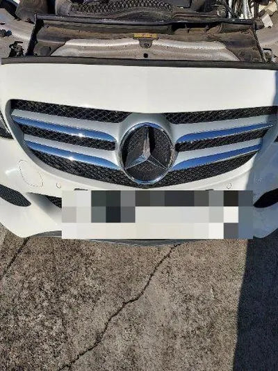 2015 Mercedes-Benz C 200 VIN: