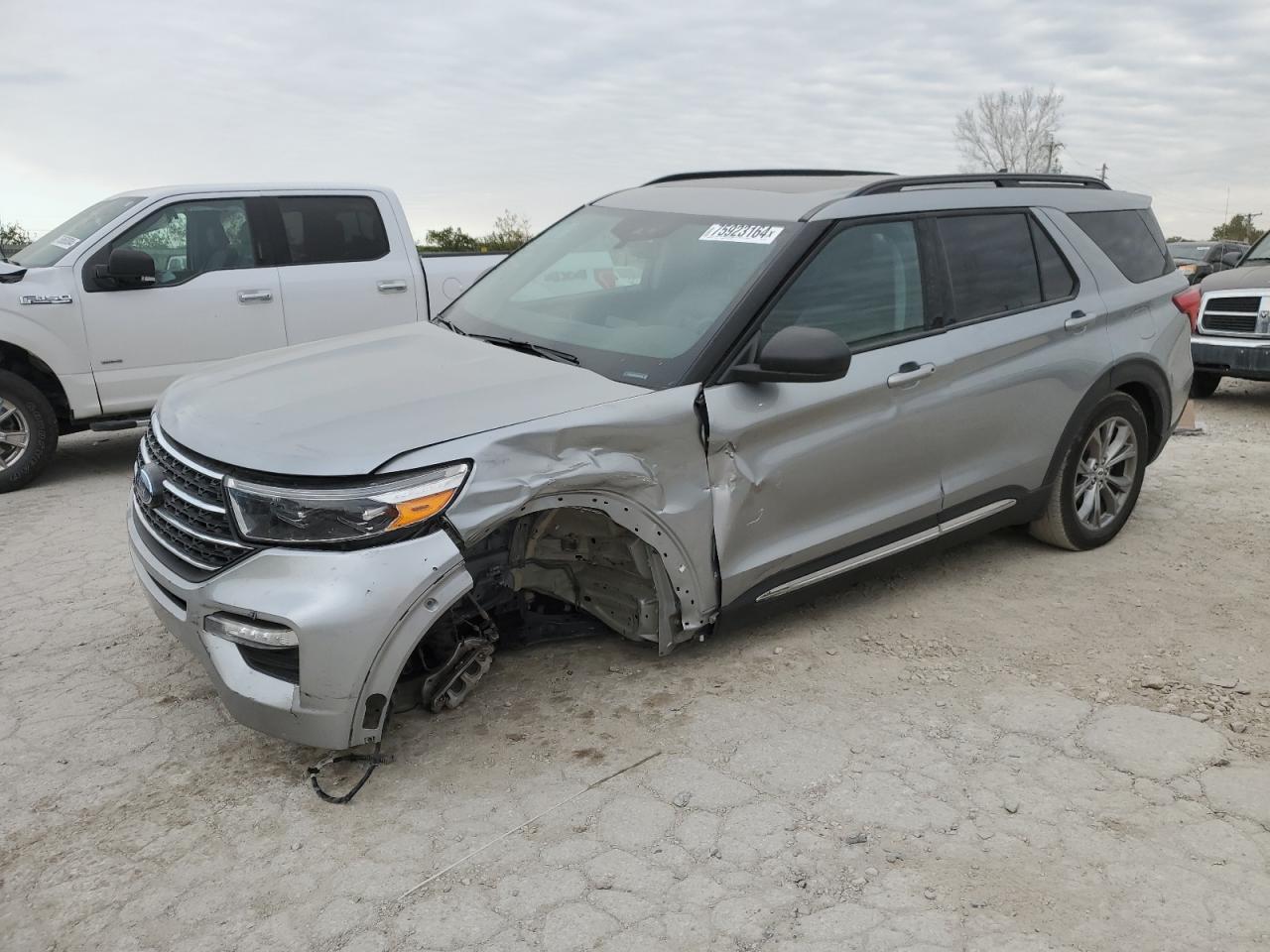 2022 FORD EXPLORER XLT VIN:1FMSK8DH3NGB32889