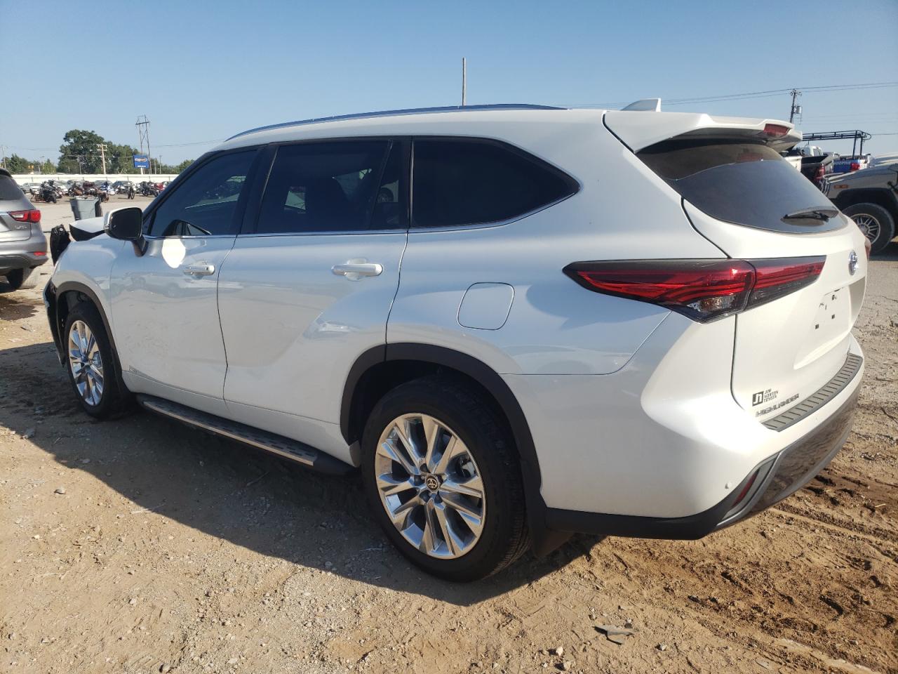 2022 TOYOTA HIGHLANDER HYBRID LIMITED VIN:5TDXBRCH3NS558847