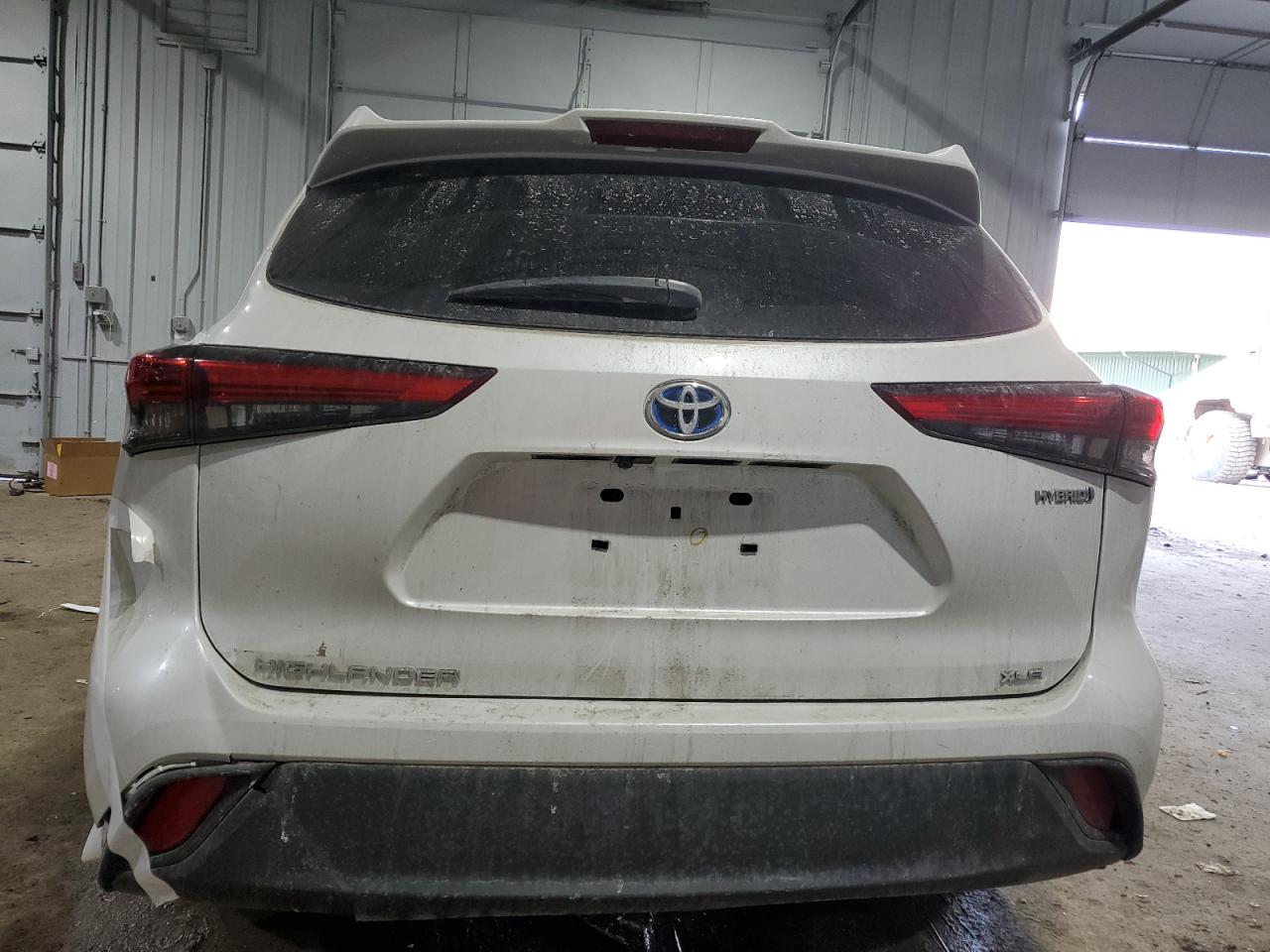 2022 TOYOTA HIGHLANDER HYBRID XLE VIN:5TDGBRCH1NS542257
