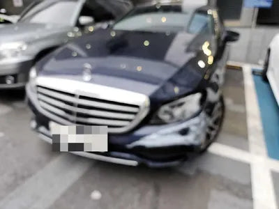 2018 Mercedes-Benz E 300 VIN: