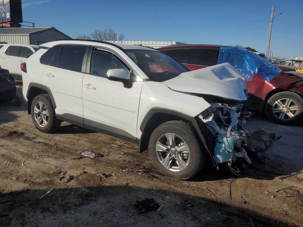 2022 TOYOTA RAV4 XLE VIN:2T3P1RFV0NC285533
