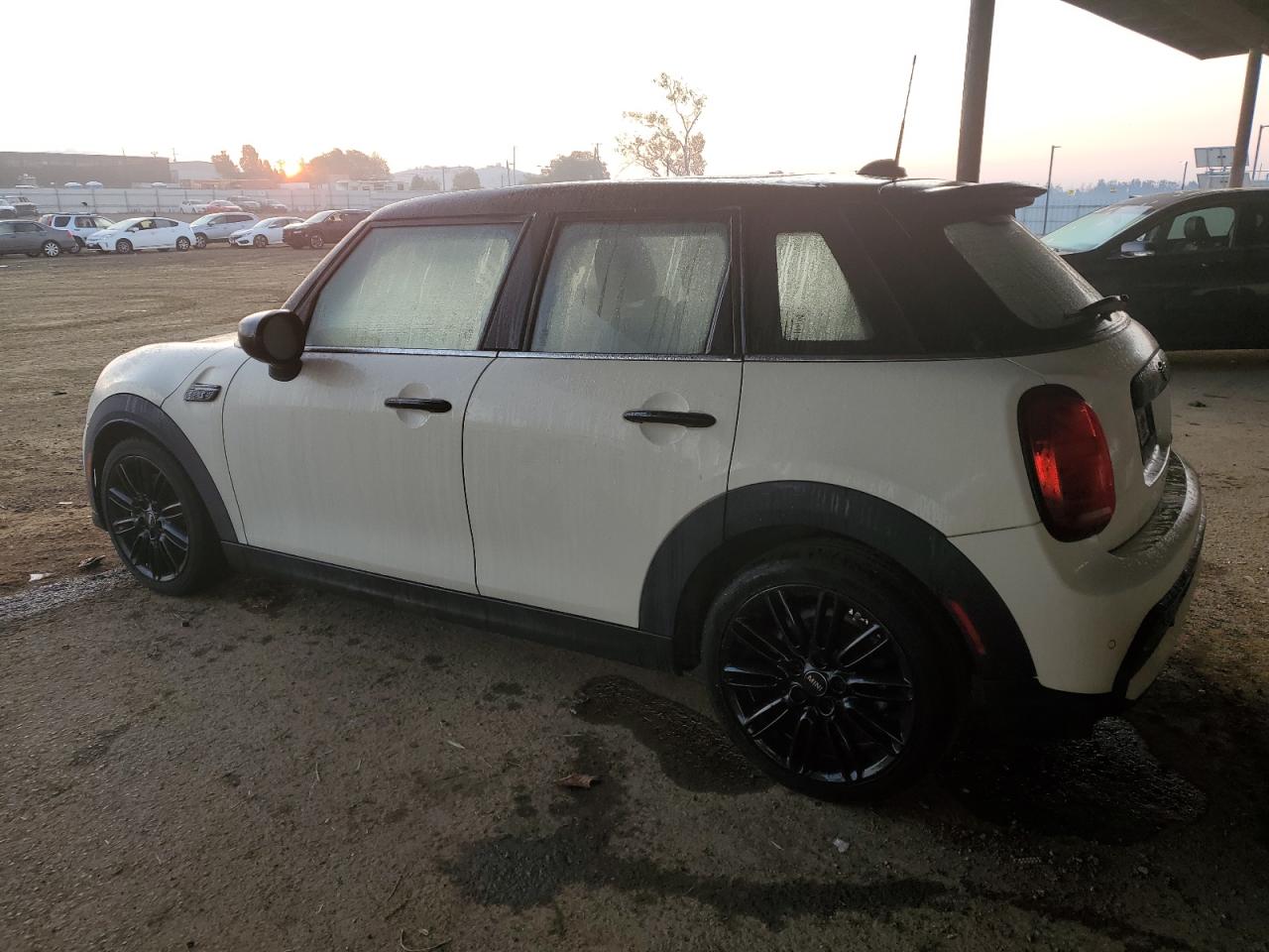 2022 MINI COOPER S VIN:WMW53DK00N2R31205