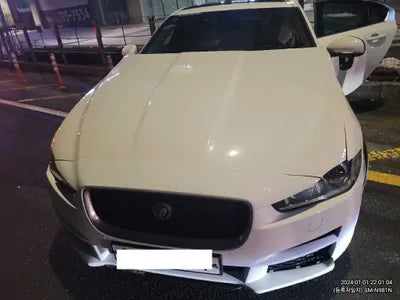 2018 Jaguar XE 502KMSAJAB4BX1JCP VIN:502KMSAJAB4BX1JCP
