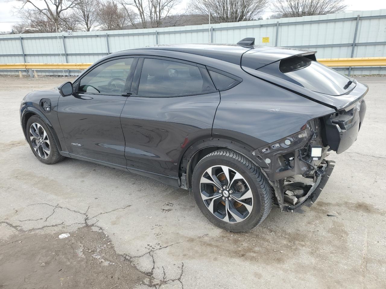 2022 FORD MUSTANG MACH-E PREMIUM VIN:3FMTK3SU3NMA57477