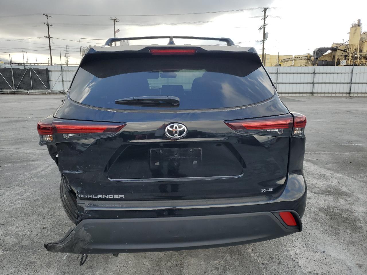 2024 TOYOTA HIGHLANDER LE VIN:5TDKDRAH5RS052756