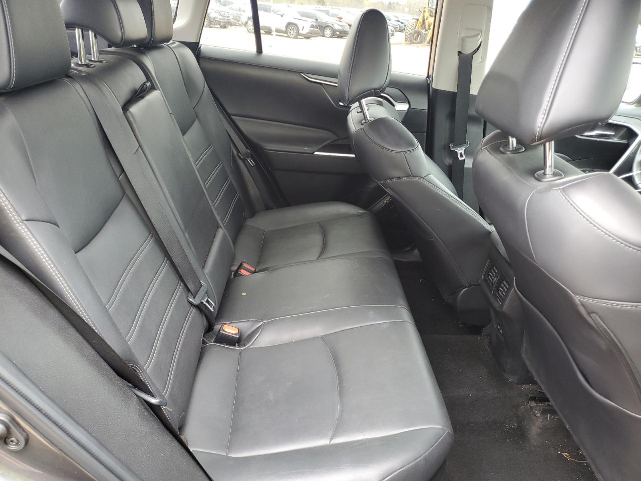 2022 TOYOTA RAV4 XLE PREMIUM VIN:4T3B6RFVXNU071076