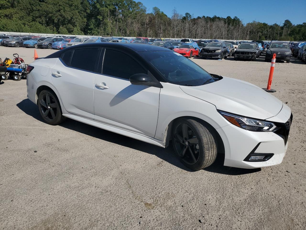 2022 NISSAN SENTRA SR VIN:3N1AB8DV4NY263370