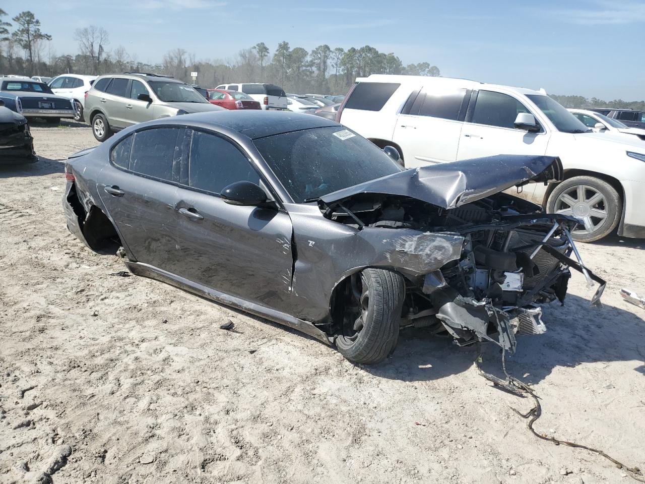 2024 ALFA ROMEO GIULIA TI VIN:ZARFAMBN1R7681805