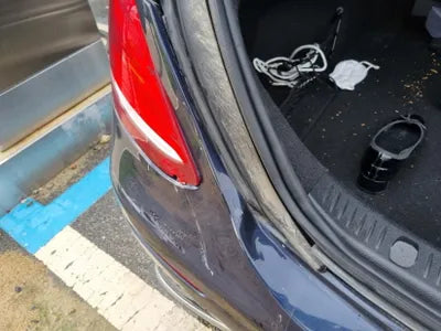 2018 Mercedes-Benz E 200 WDDZF4CB7JA403372 VIN:WDDZF4CB7JA403372