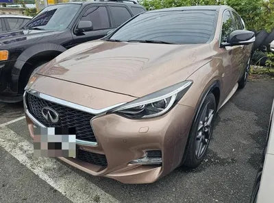 2017 Infiniti Q30 VIN: