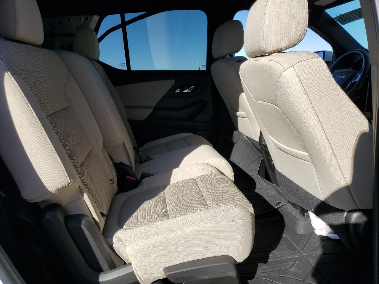2023 CHEVROLET TRAVERSE LS VIN:1GNERFKW0PJ324917