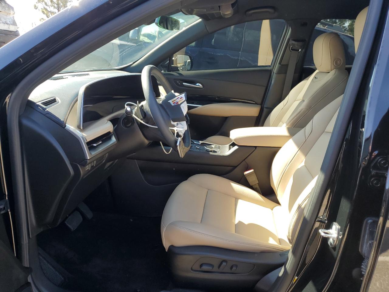 2024 CADILLAC XT4 LUXURY VIN:1GYAZAR46RF222794