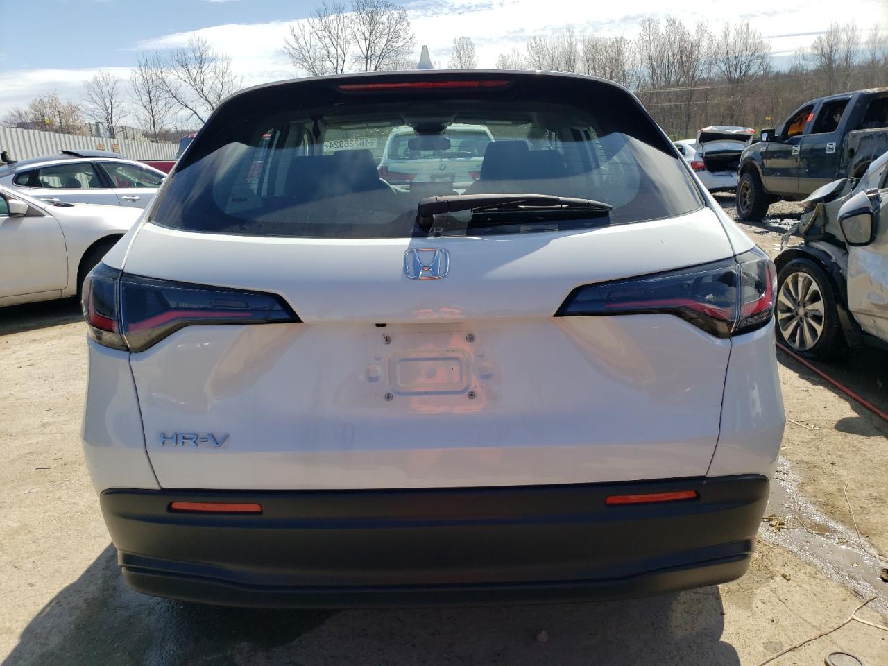 2023 HONDA HR-V LX VIN:3CZRZ2H38PM742817