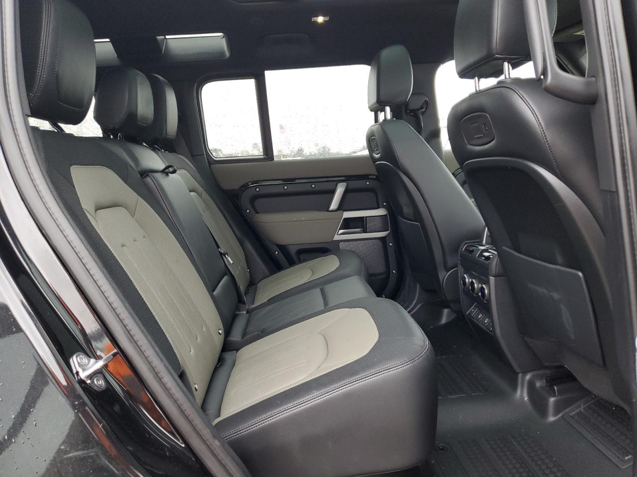 2022 LAND ROVER DEFENDER 110 X-DYNAMIC SE VIN:SALE27RU5N2072542