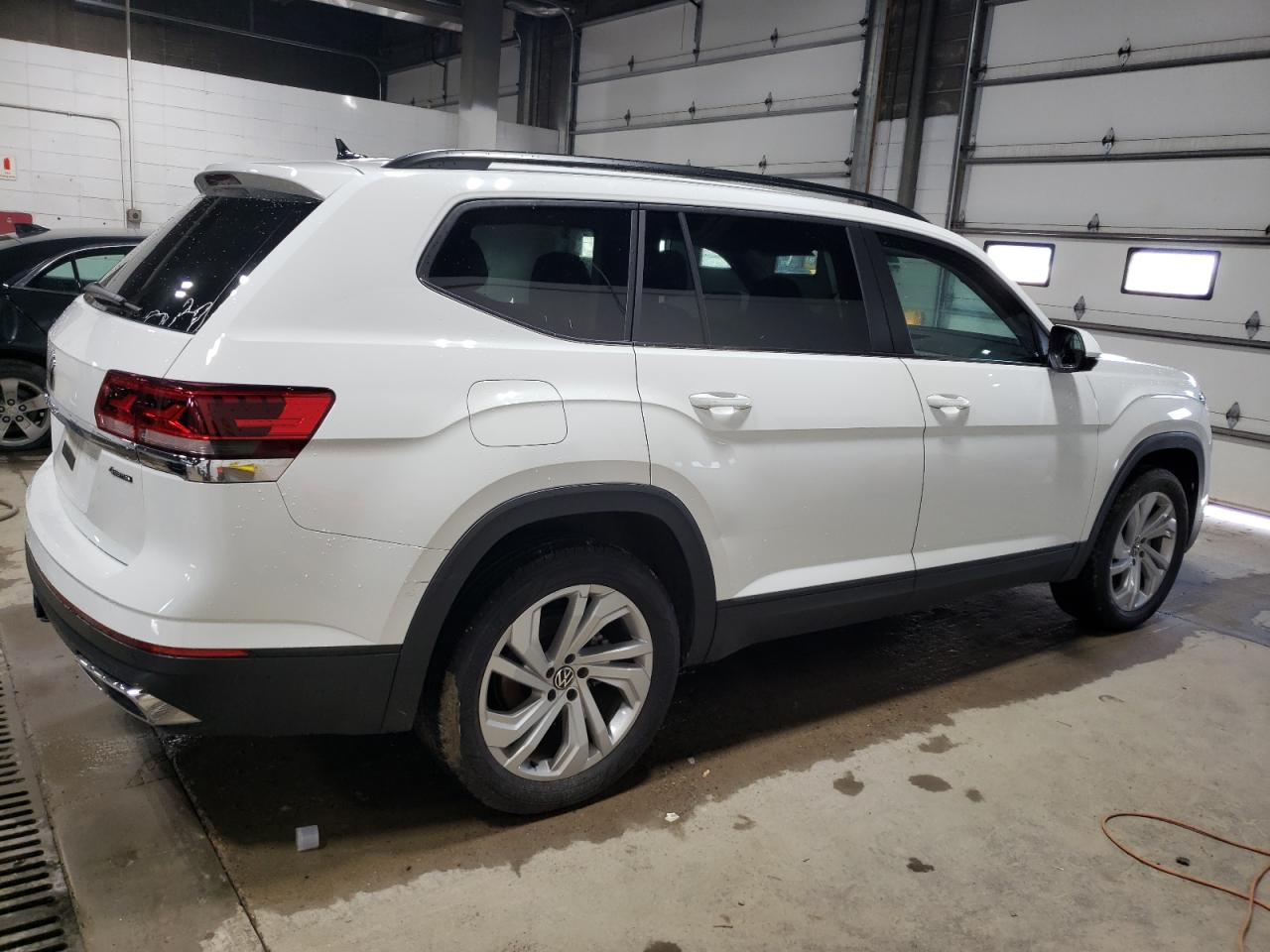 2023 VOLKSWAGEN ATLAS SE VIN:1V2HR2CA0PC553330