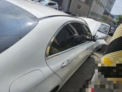 2019 Mercedes-Benz E 300 VIN: