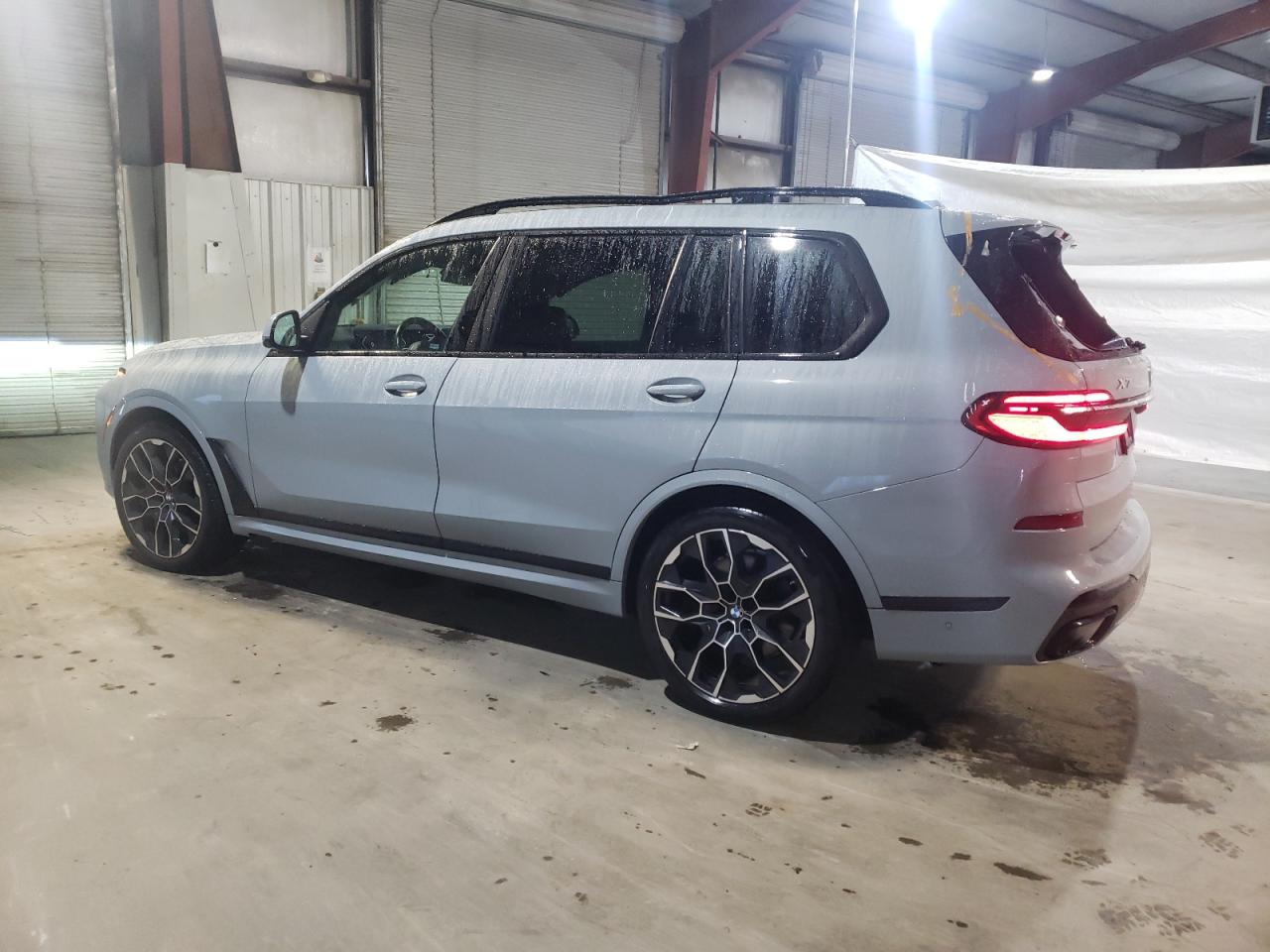 2023 BMW X7 XDRIVE40I VIN:5UX23EM00P9P28204