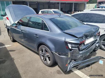 2019 Audi A4 WAUZZZF43KN022413 VIN:WAUZZZF43KN022413