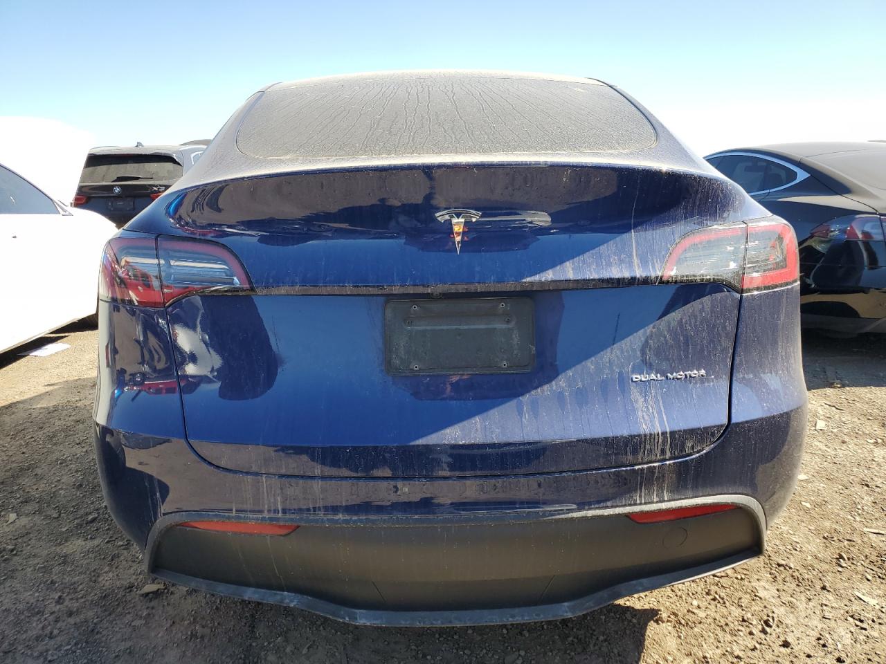 2023 TESLA MODEL Y  VIN:7SAYGDEEXPF695208