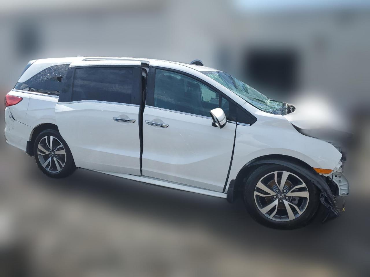 2023 HONDA ODYSSEY TOURING VIN:5FNRL6H86PB009048