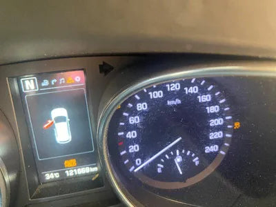2017 Hyundai Santa FE KMHSW81UBHU701863 VIN:KMHSW81UBHU701863
