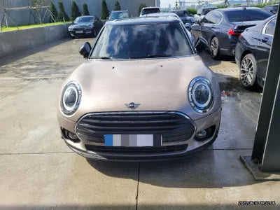 2022 MINI Clubman VIN: