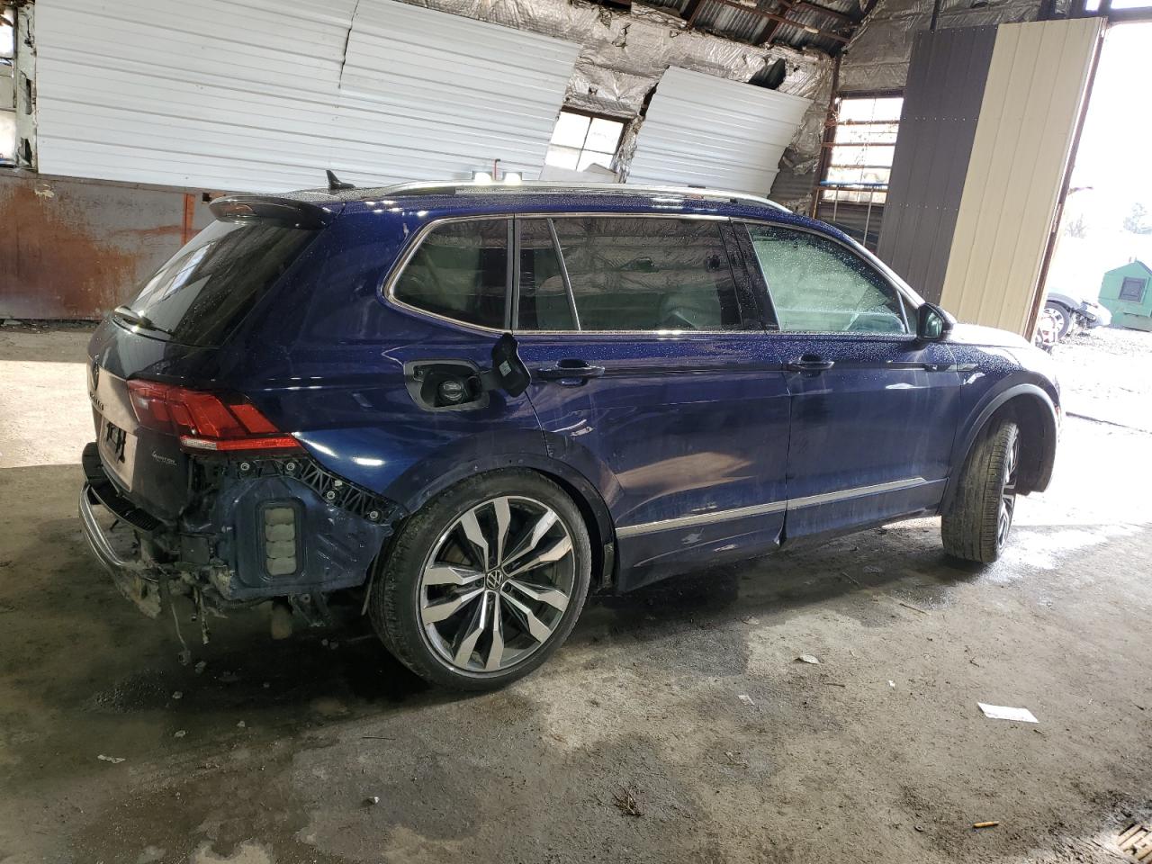 2022 VOLKSWAGEN TIGUAN SEL R-LINE VIN:3VV4B7AX1NM018495