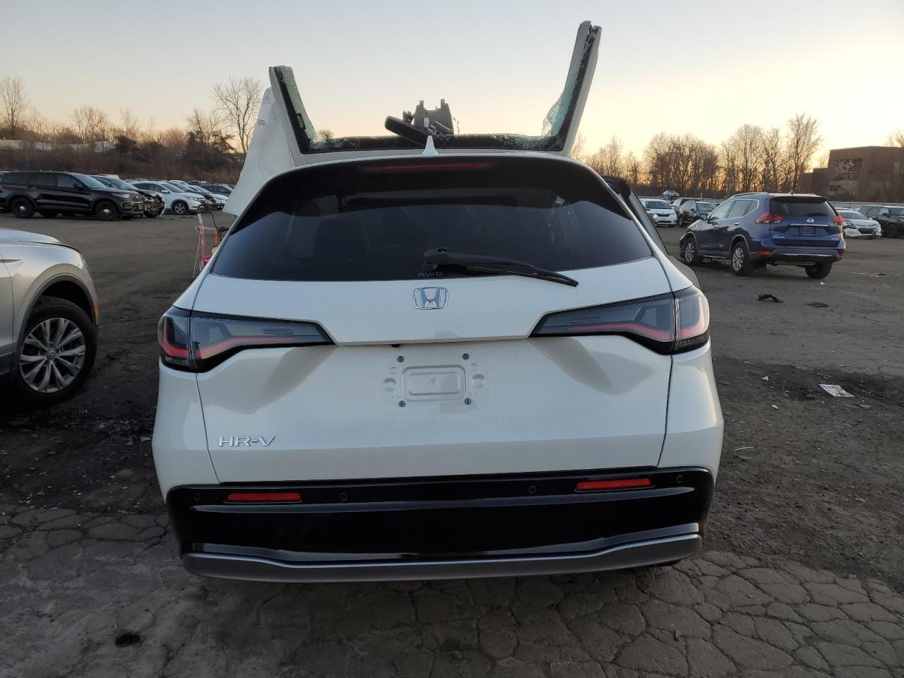 2024 HONDA HR-V EXL VIN:3CZRZ2H73RM752483