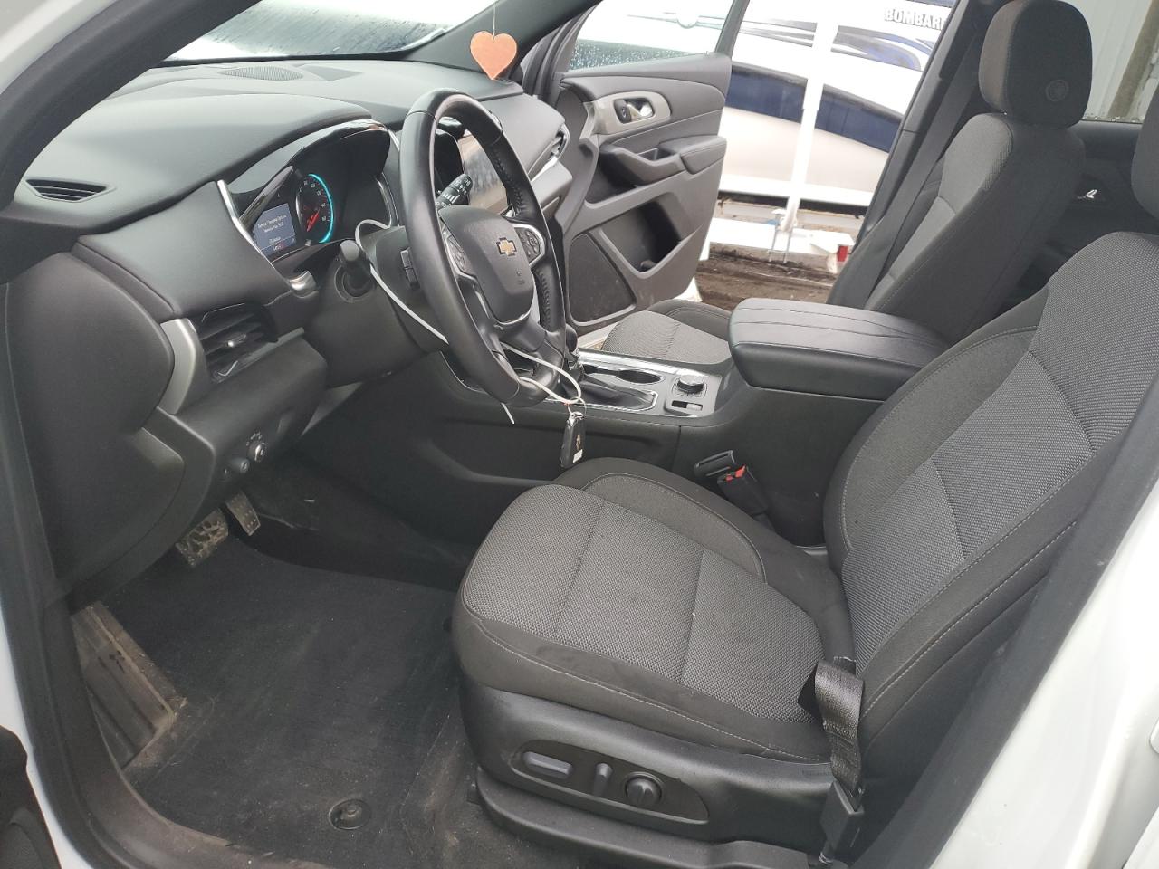 2022 CHEVROLET TRAVERSE LT VIN:1GNEVGKW0NJ185242