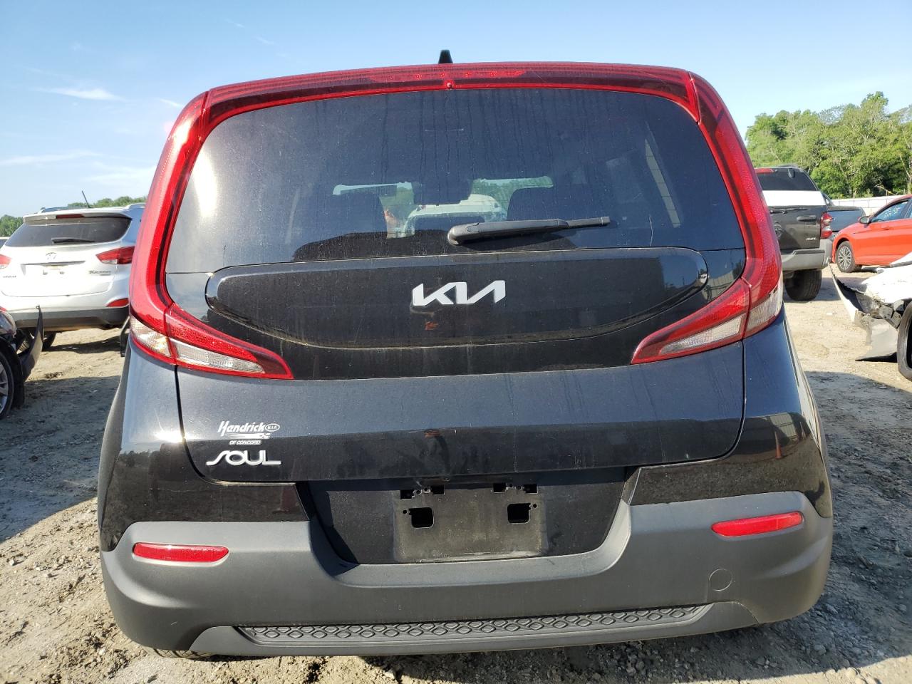 2022 KIA SOUL LX VIN:KNDJ23AU8N7157744