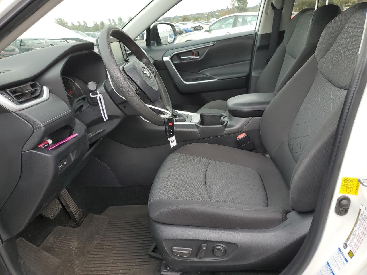 2022 TOYOTA RAV4 XLE VIN:2T3P1RFVXNC257349