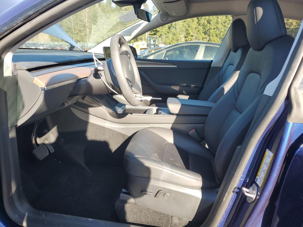 2023 TESLA MODEL Y  VIN:7SAYGDEE7PF760001