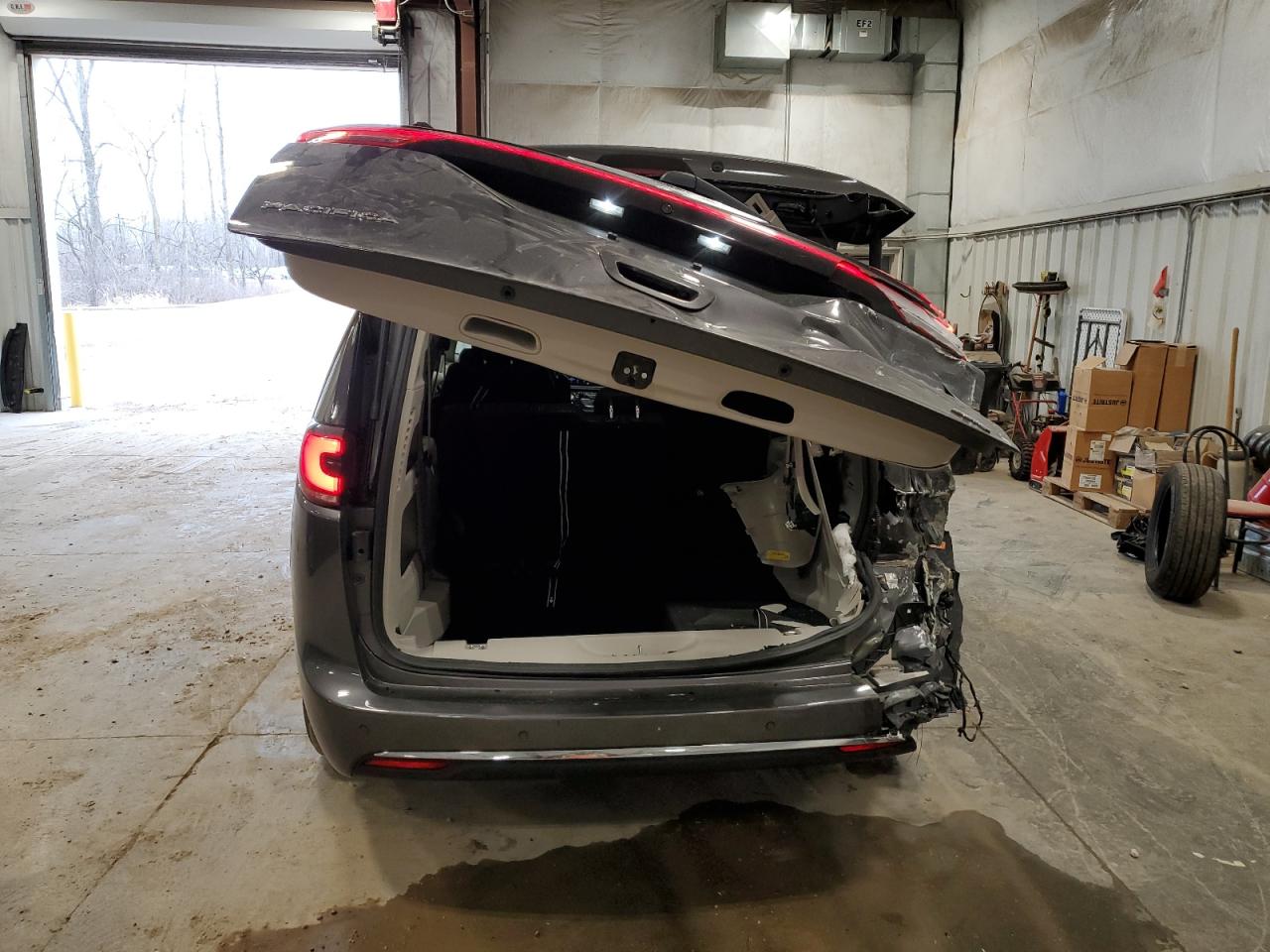 2022 CHRYSLER PACIFICA TOURING L VIN:2C4RC3BG5NR113224