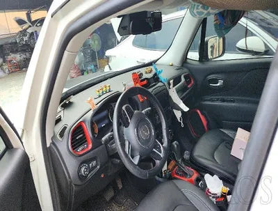 2017 Jeep Renegade 1C4BU0000HPF33819 VIN:1C4BU0000HPF33819