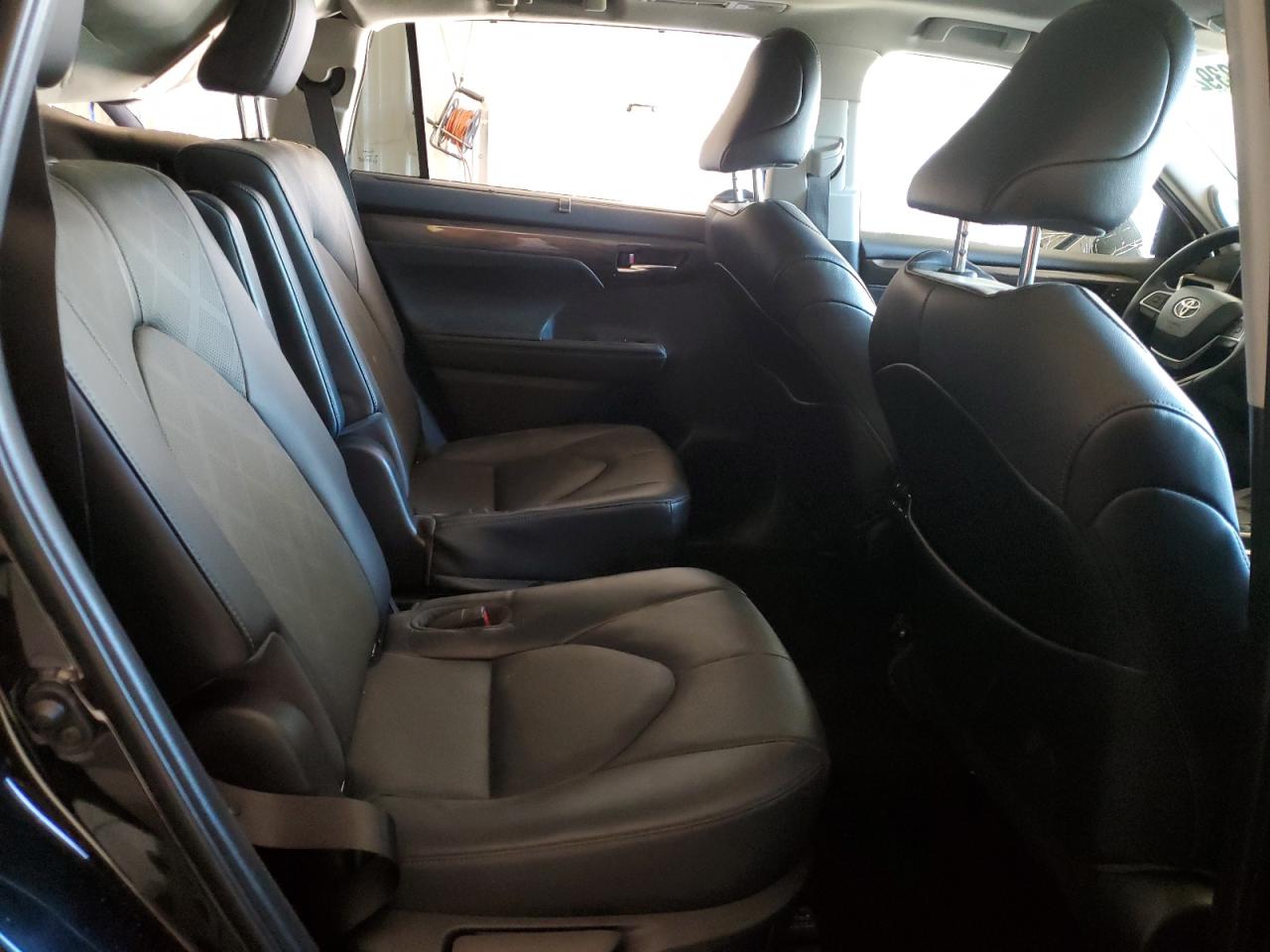 2023 TOYOTA HIGHLANDER L VIN:5TDKDRBH7PS005868