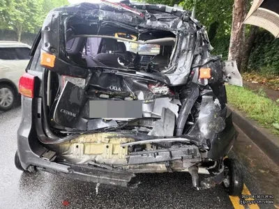 2017 Kia Carnival VIN: