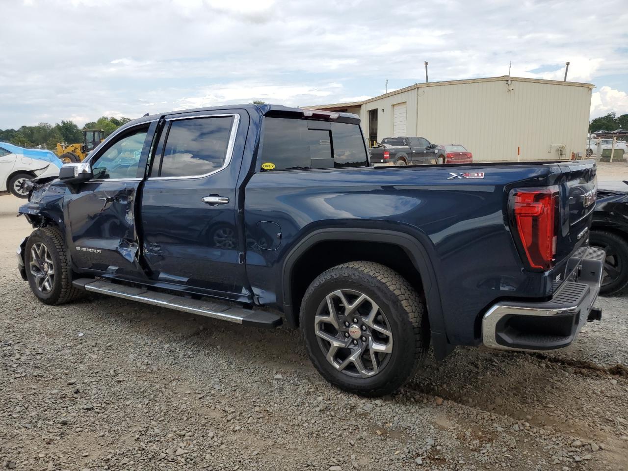 2023 GMC SIERRA K1500 SLT VIN:3GTUUDED3PG252341