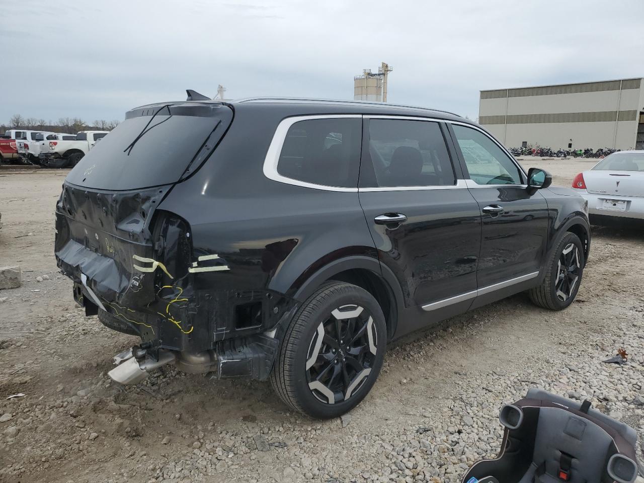 2023 KIA TELLURIDE S VIN:5XYP6DGC7PG408116