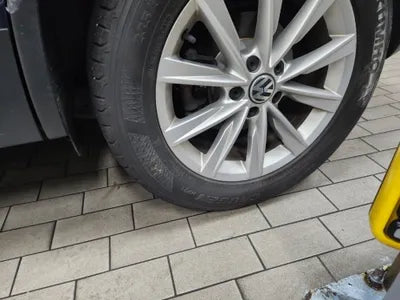 2014 Volkswagen Tiguan VIN:
