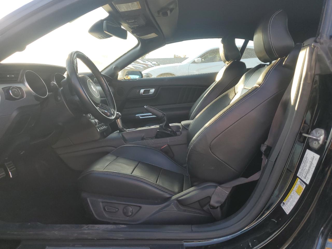 2022 FORD MUSTANG  VIN:1FATP8UH4N5106698
