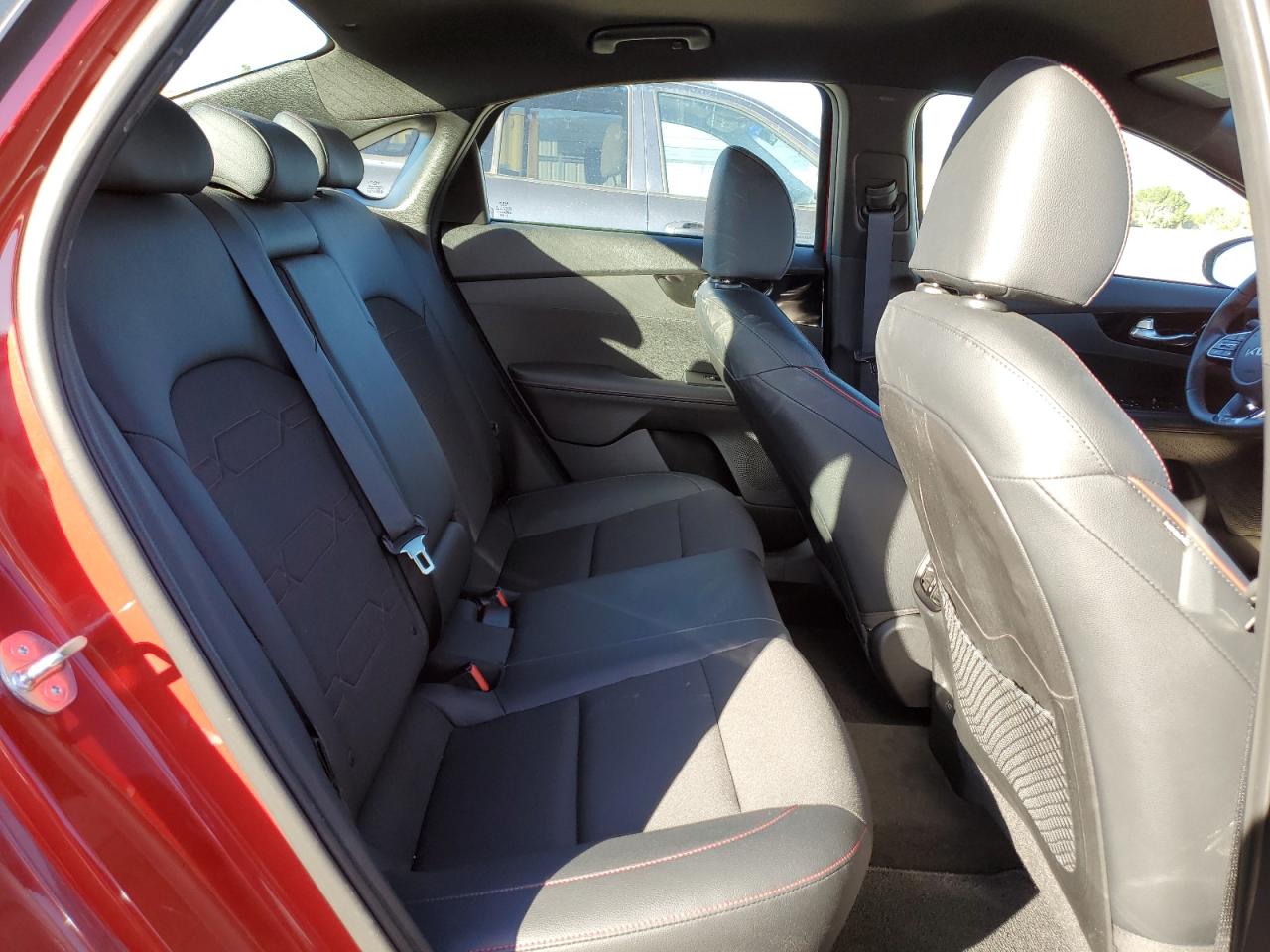 2023 KIA FORTE GT VIN:4T3R6RFV7MU016565