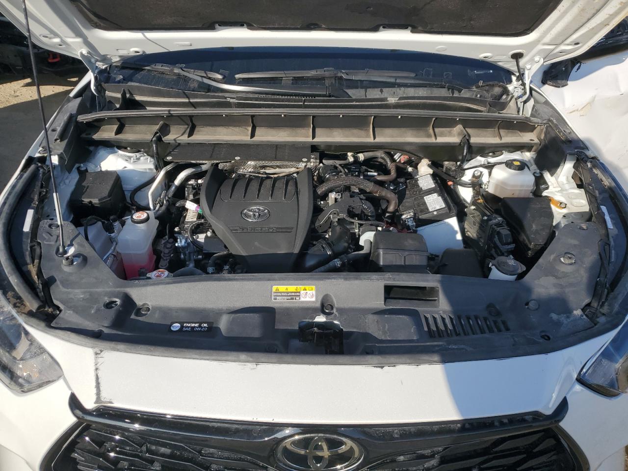 2024 TOYOTA HIGHLANDER LE VIN:5TDKDRAH2RS537128