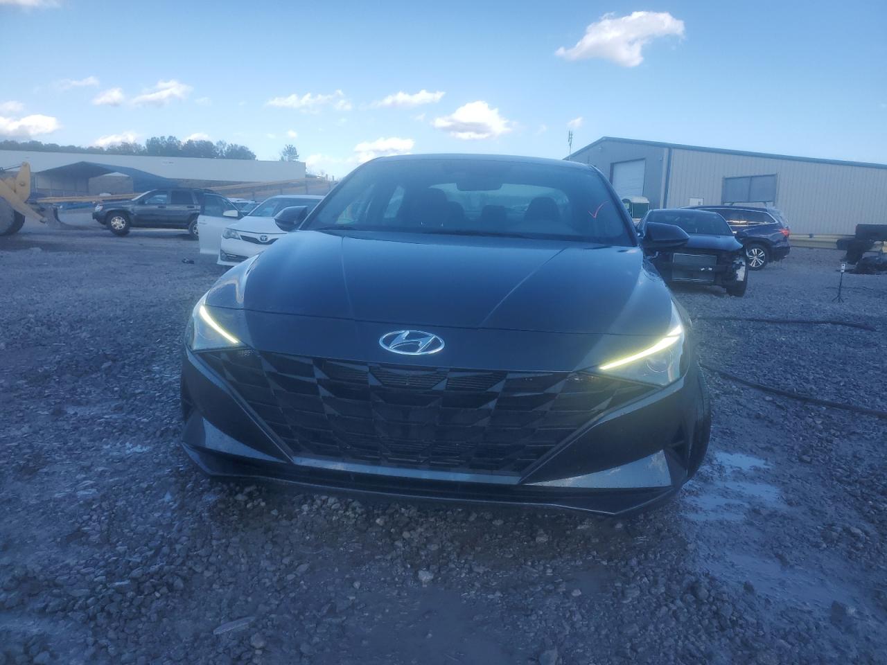 2022 HYUNDAI ELANTRA SEL VIN:5NPLM4AG2NH069948